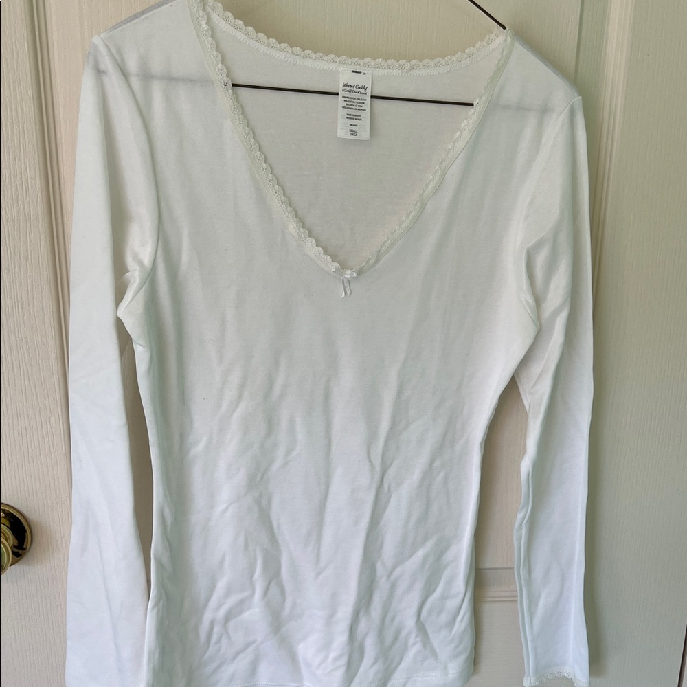 Cuddl Duds White Lace-Trim V-Neck Long Sleeve Top